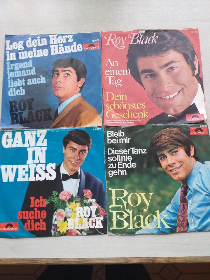 90 Stück single sammlung national nur aus den 60ziger Jahren in Simbach