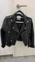 Bershka Schwarze (Kunst)Lederjacke, Kurze Jacke, Neu Gr S Köln - Ehrenfeld Vorschau