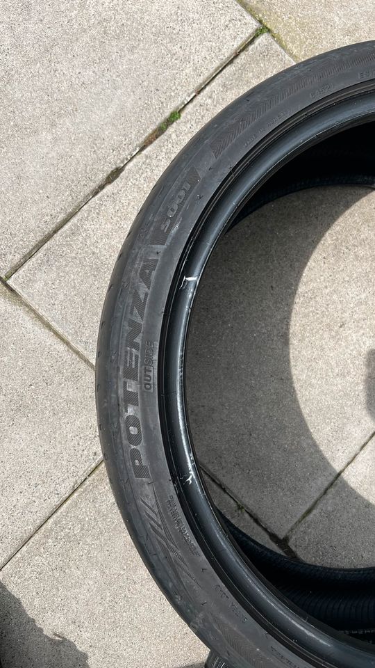 245 35 R20 Sommerreifen 2X Bridgestone in Frankfurt am Main