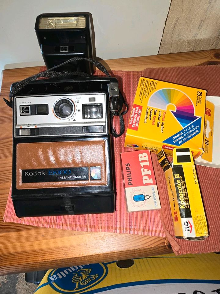 Kodak Sofortbildkamera mit Blitz in Geldern