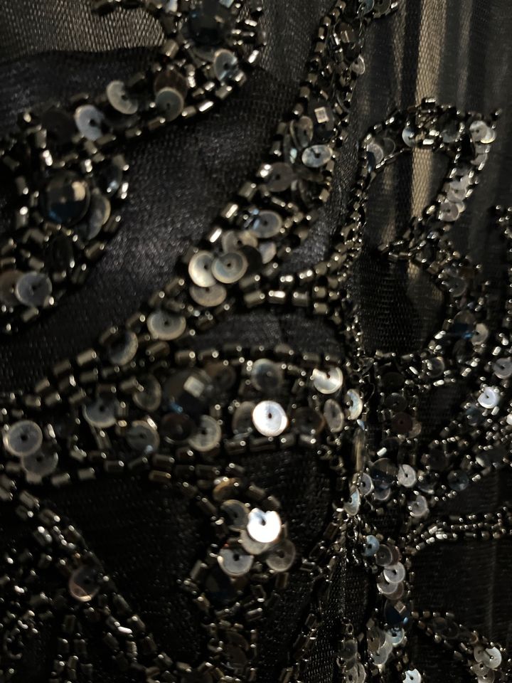 LAONA Abendkleid 40 dunkelblau mit Pailletten in Bad Orb