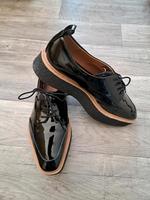 Zara Trafaluc Plateau Damen Schuhe Halbschuhe Lack Gr.40 Sachsen-Anhalt - Halle Vorschau