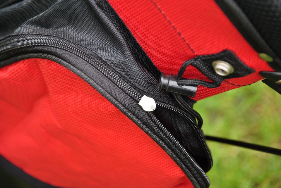 Golftasche Standbag Standfuß Golf Reise Tasche in Vreden