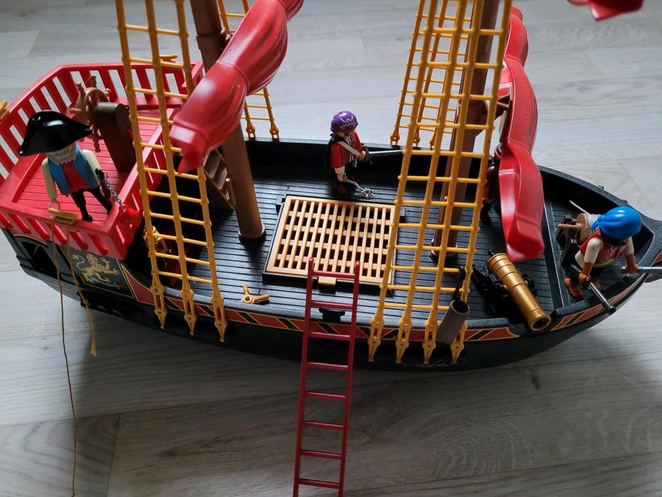 Playmobil " Piratenkaperschiff " 4424 in Braunschweig