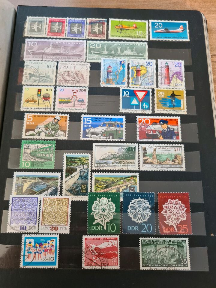 ‼️ Briefmarkenalbum Briefmarken Sammelmarken 70er 80er 90er ‼️ in Ellefeld