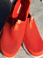 skechers damen Schuhe gr 37 in rot Kr. München - Unterschleißheim Vorschau