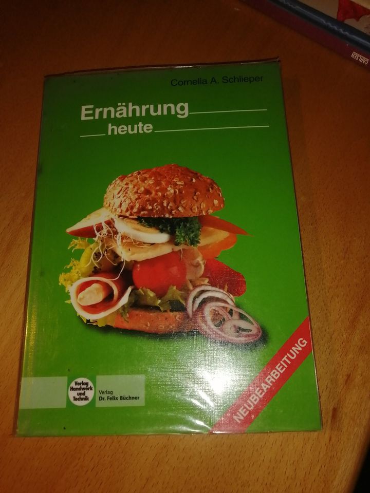 Buch - Ernährung heute - von Cornelia Schliepper in Lorch