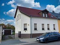 Gepflegte DHH mit 2 Garagen, Dachterrasse und großem Gartengrundstück Brandenburg - Elsterwerda Vorschau