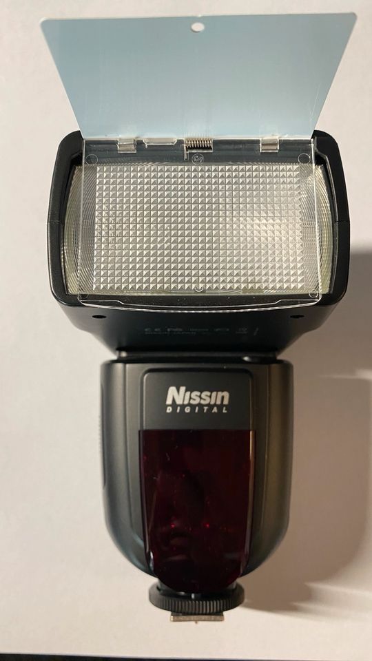 Nissin Di700 Nikon Blitzlicht in Pirmasens