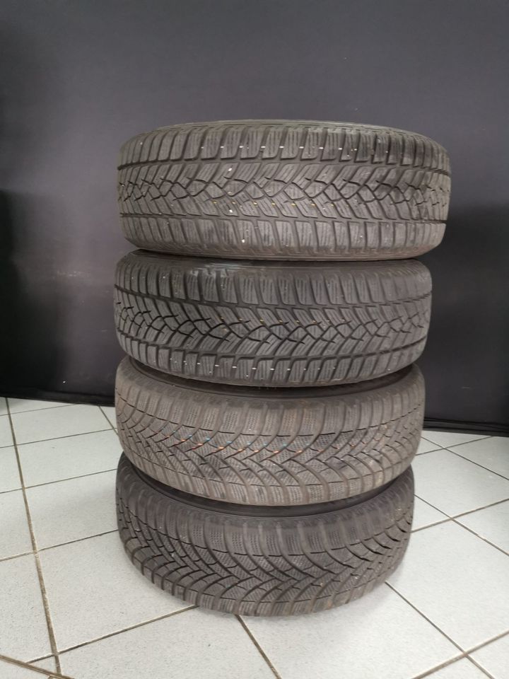 Opel Astra Stahlfelgen Winterreifen 205/60R16 A36 in Burscheid