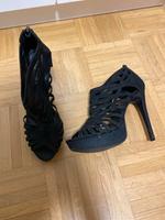 Highheels extra hoch Köln - Mülheim Vorschau