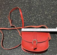 Mini Tasche Handtasche Leder rot Vintage Nordrhein-Westfalen - Nettetal Vorschau