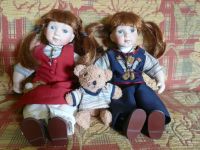 2 Puppen aus Porzellan, 30cm, mit Teddy, 15€ inkl versich Versand Nordrhein-Westfalen - Porta Westfalica Vorschau