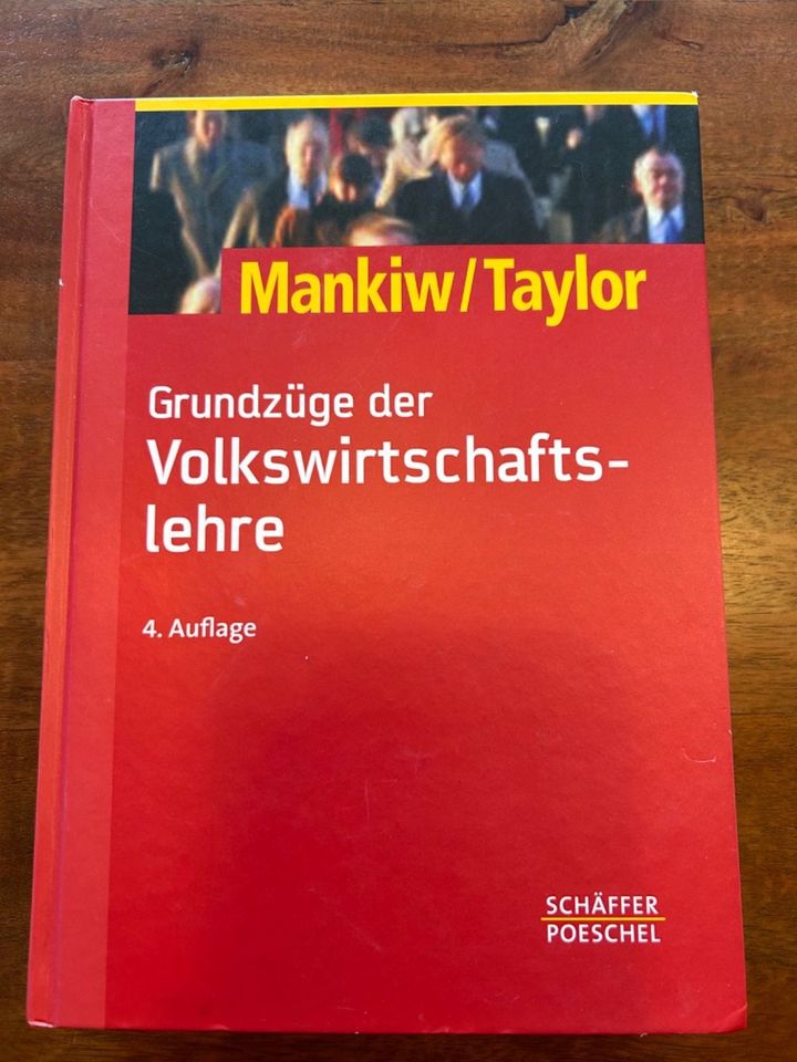 Buch "Grundzüge der Volkswirtschaftslehre" in Hannover