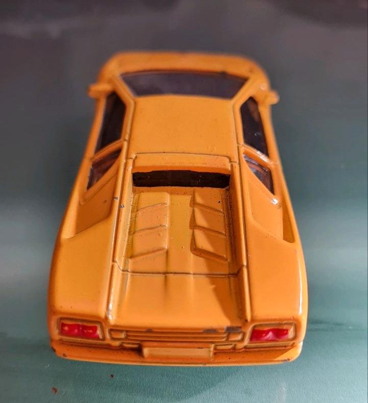 Lamborghini Diabolo Welly Maßstab 1:64 in Arholzen