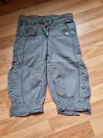 Kurze Hose Cargohose Gr. 122 Mädchen Sommer Leipzig - Anger-Crottendorf Vorschau