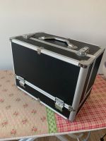 Verkaufe Koffer (Friseur, Kosmetik) mit Schlüssel Niedersachsen - Twist Vorschau