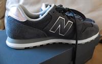 originale new balance Sneaker anthracit/rose in Wildleder Gr.40 Hessen - Fritzlar Vorschau