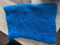 Gestrickter Loop Schal blau mit Glitzer Bayern - Marktoberdorf Vorschau