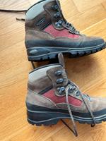 Sehr gut erhaltene Wanderschuhe von Lowa Hessen - Oberursel (Taunus) Vorschau