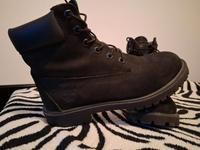 Damen Stiefel  Timberlnd neuwertig Nordrhein-Westfalen - Olpe Vorschau