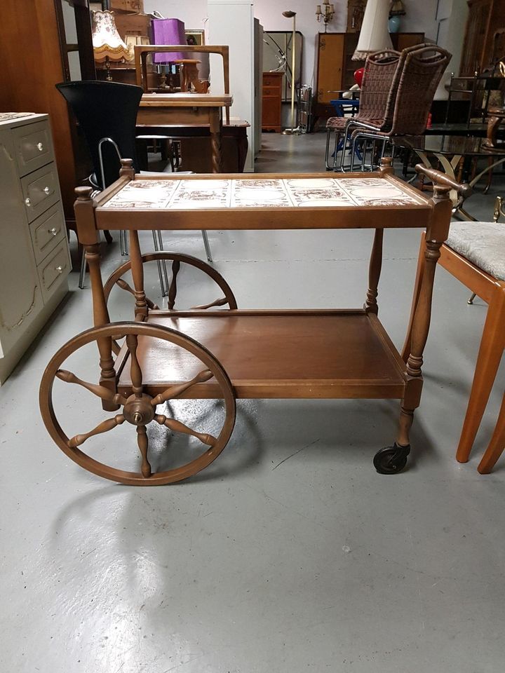 Servierwagen mit Kacheln, Vintage, Barwagen, Teewagen in Köln