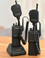 Funkgeräte-Set bestehend aus:  - 2x Motorola GP900 - 11b inkl. Ak Hessen - Kelkheim Vorschau