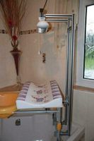 Baby Wickeltisch Badewanne Kombi incl Heizstrahler Bayern - Lichtenau Mittelfr Vorschau