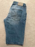 Kurze Jeans, Shorts 32 Clockhouse hellblau Hessen - Weiterstadt Vorschau