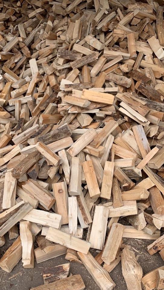 Brennholz SONDERANGEBOT 12 SrM für nur 750,- inkl. Lieferung in Burgwald