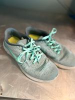 Nike Damen hell blau teal free RN Große 40  Schuhe Nordrhein-Westfalen - Gütersloh Vorschau