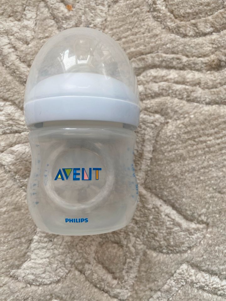 Babyflasche von  Avent  Philips in Hamburg