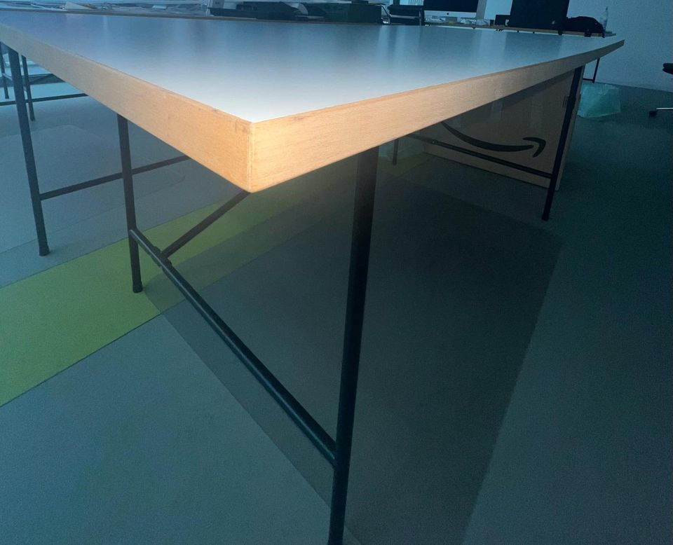 E2 Tisch Modulor Arbeitstisch wie neu weiß, ca. 200x90 in Berlin