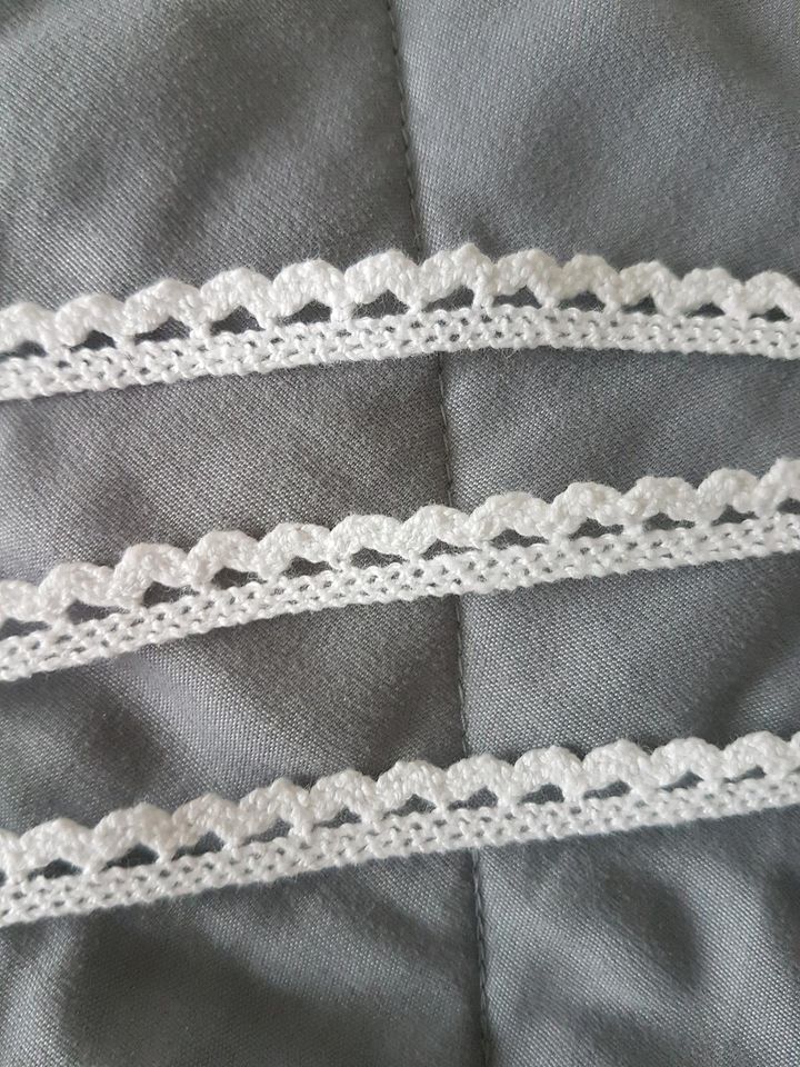 Spitzenband 4 Meter Baumwolle weiß borte spitze häkelband Häkel in Krefeld