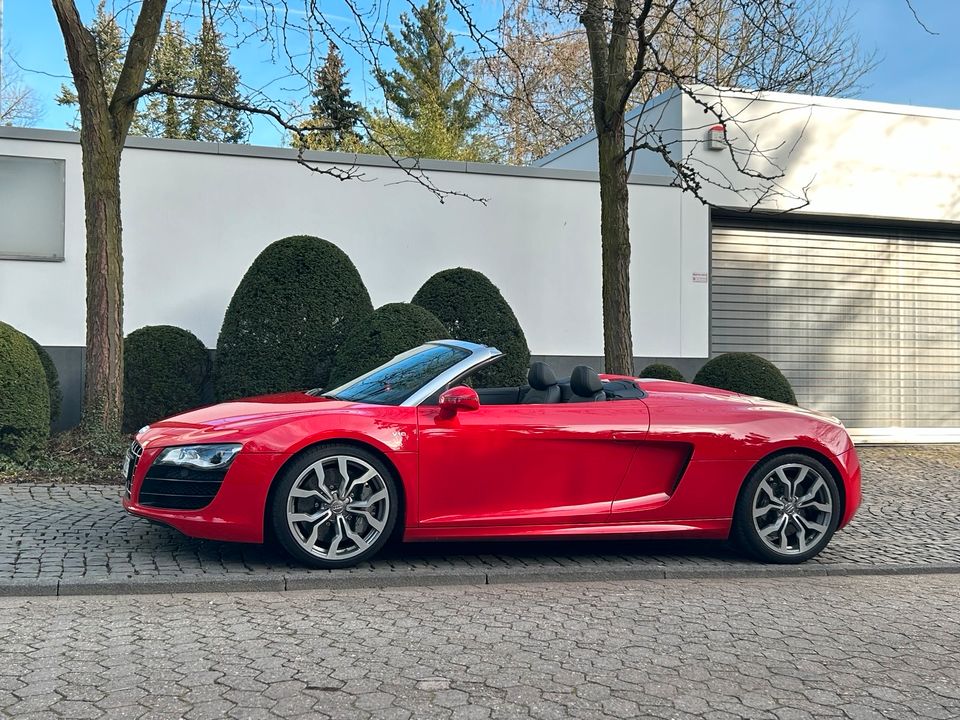 Audi R8 Spyder V10, Saisonfahrzeug. in Roßdorf