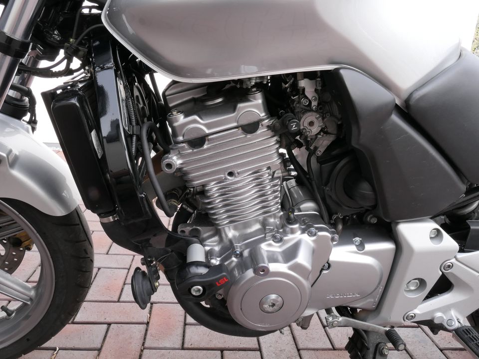 Honda CBF 500 ABS in Trebgast