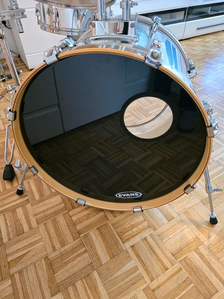 Schlagzeug set ( kesselsatz ) pearl EX mirror chrome in Ottobrunn