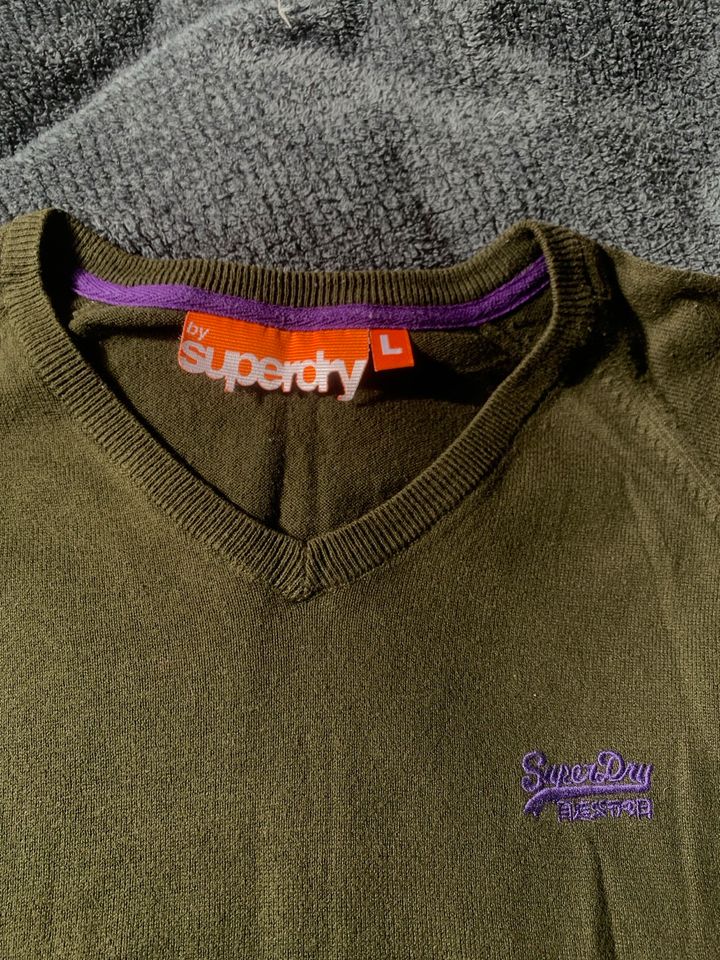 Superdry Pullover Gr L (khaki) 100% Baumwolle in Köln