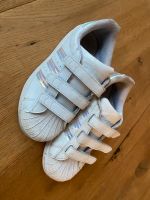 Adidas Sneaker Weiß mit klett Superstar 31 Bayern - Waakirchen Vorschau