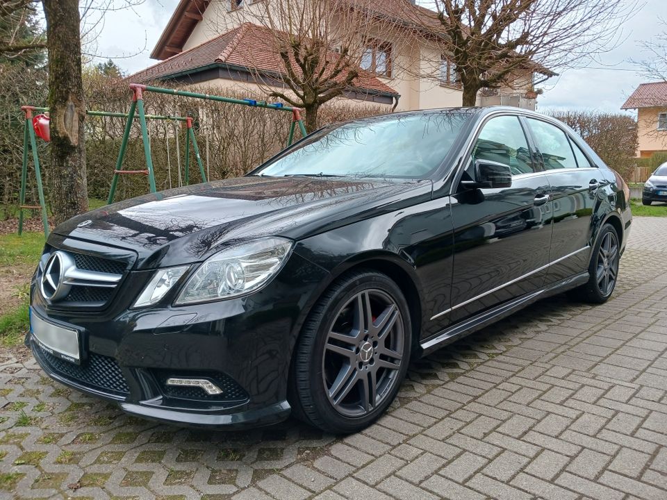 Mercedes Benz E 200 CGI AVANTGARDE AMG Packet in Ostrach