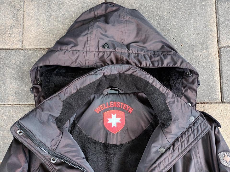 Wellensteyn Winter Damenjacke Senses tailliert Gr. S braun in Taucha