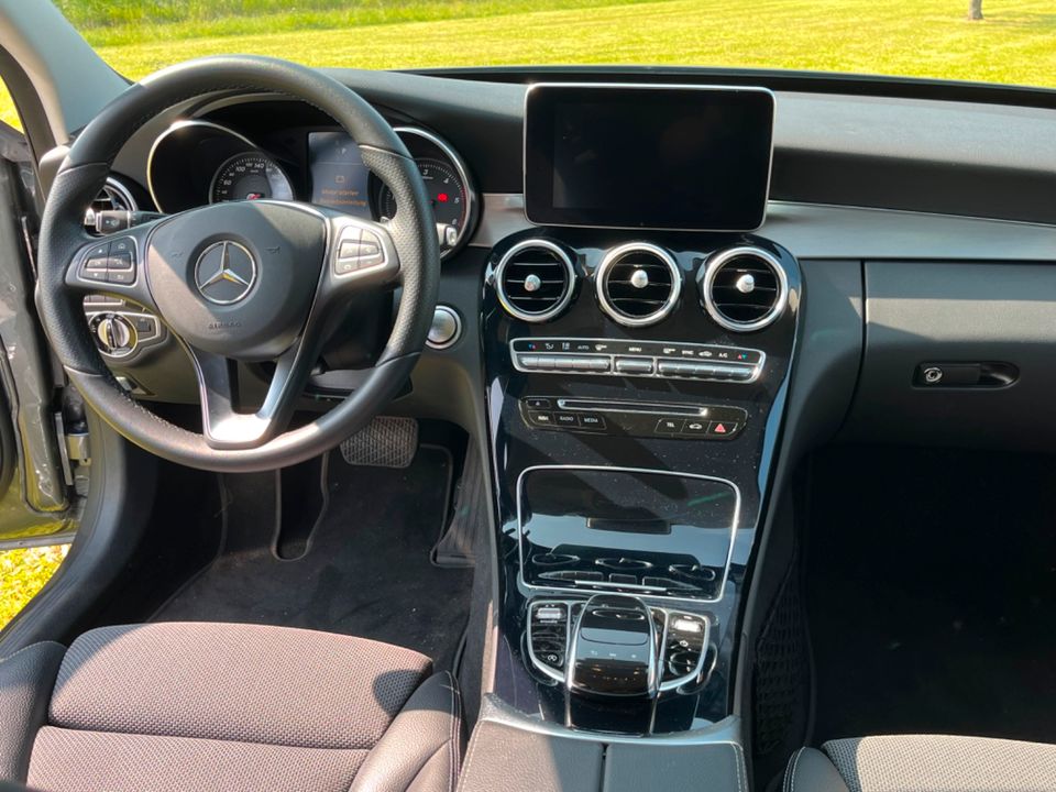 Mercedes Benz C 250 TD 4MATIC Allrad 40000KM Modell 2017 WIE NEU! in Bruchmühlbach-Miesau