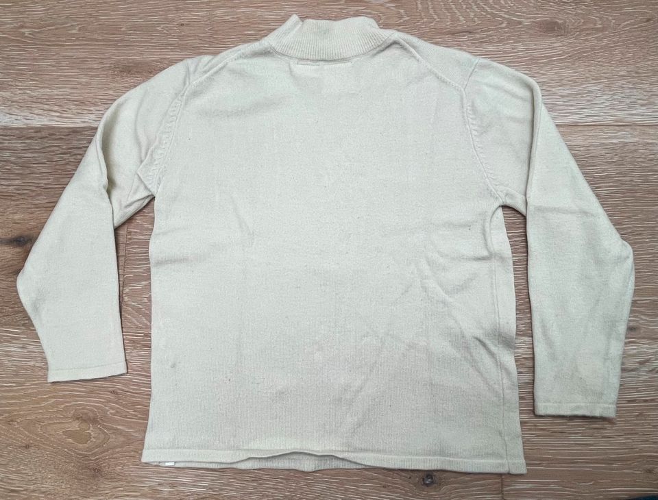 ZARA Rollkragenpullover creme 104 in Hünfelden