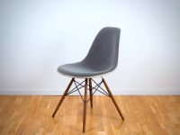 Vitra Herman Miller Eames Fiberglas Side Chair DSW Stuttgart - Stuttgart-West Vorschau