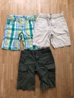 Paket kurze Hosen Shorts Gr 120 122 128 gap polo Lauren Benetton Nordrhein-Westfalen - Mönchengladbach Vorschau