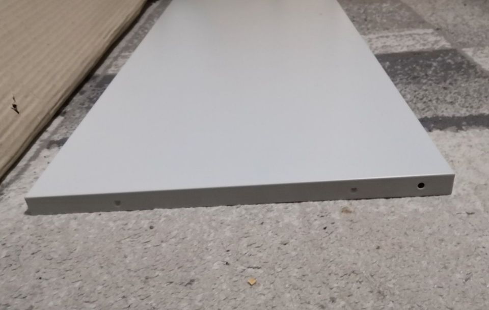 Regalboden aus Stahl für Mehrzweck Aktenschrank in Memmingen