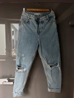 Zara Mom-Fit Jeans Größe 36, Neuwertig Hessen - Neukirchen Vorschau