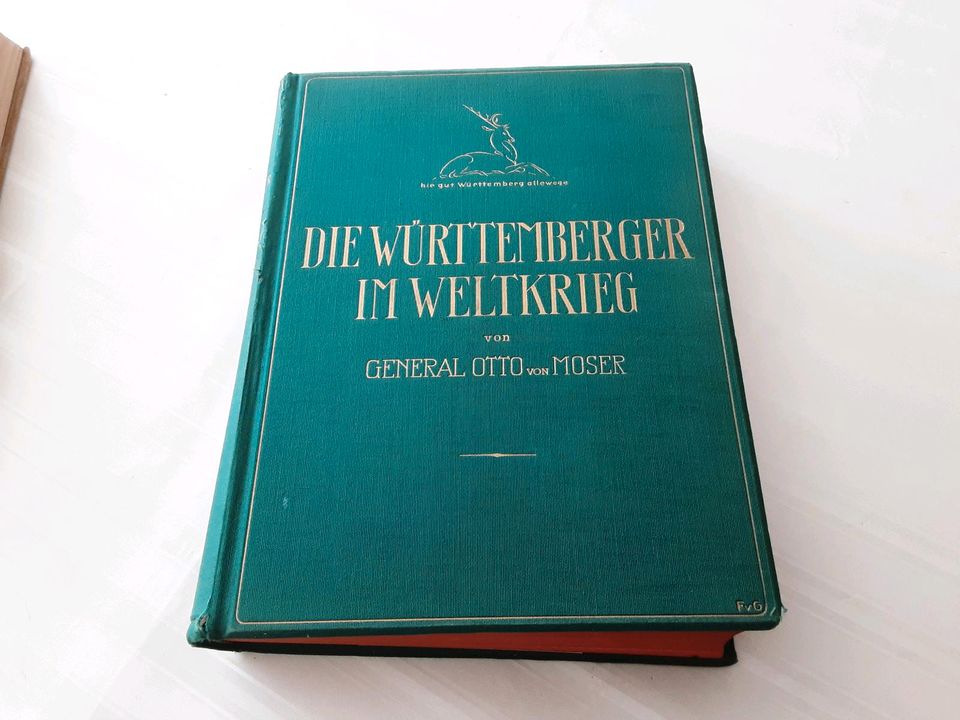 Sehr altes Buch Die Württemberger im Weltkrieg in Sigmaringendorf