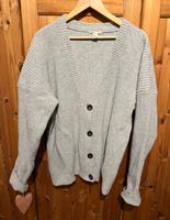 H&M Wool Cashmere Blend Strickjacke Gr. S Grau Oversized Nordrhein-Westfalen - Gronau (Westfalen) Vorschau