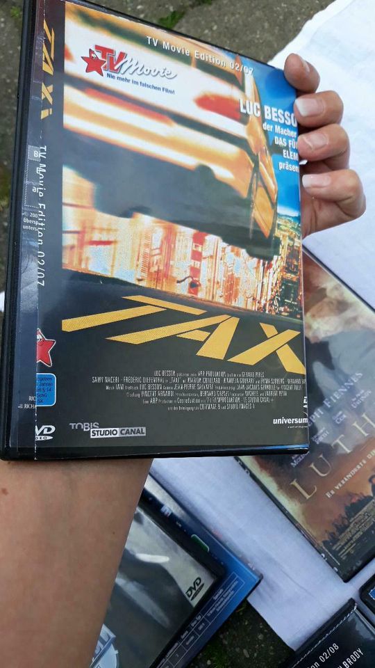 DVD Konvolut insgesamt 62 Hüllen/ 97 Filme in Karlshuld